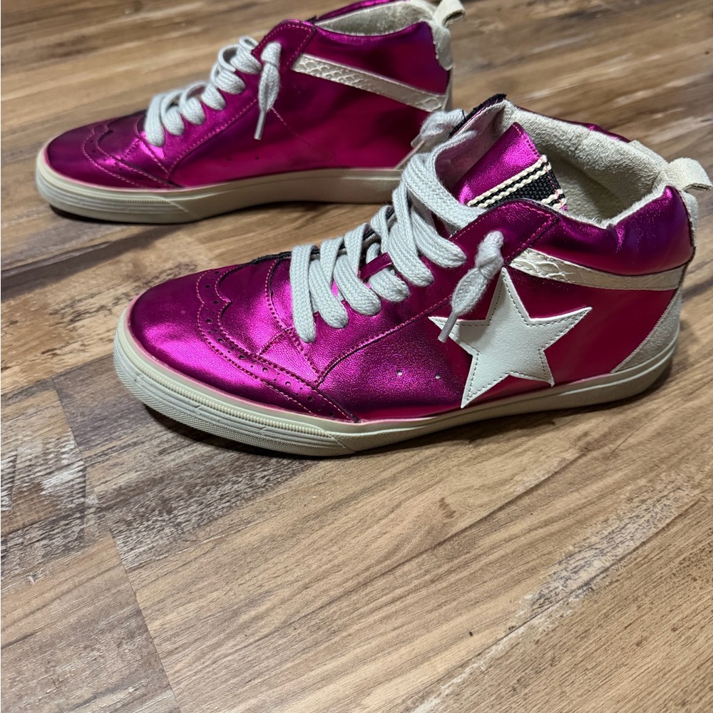Shu shop Pink High-Top Sneakers